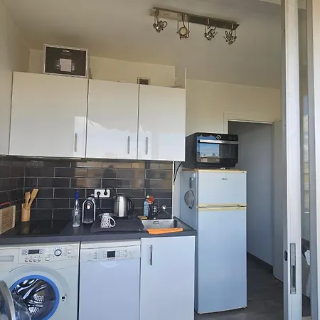 Avec Parking Prive Apartman